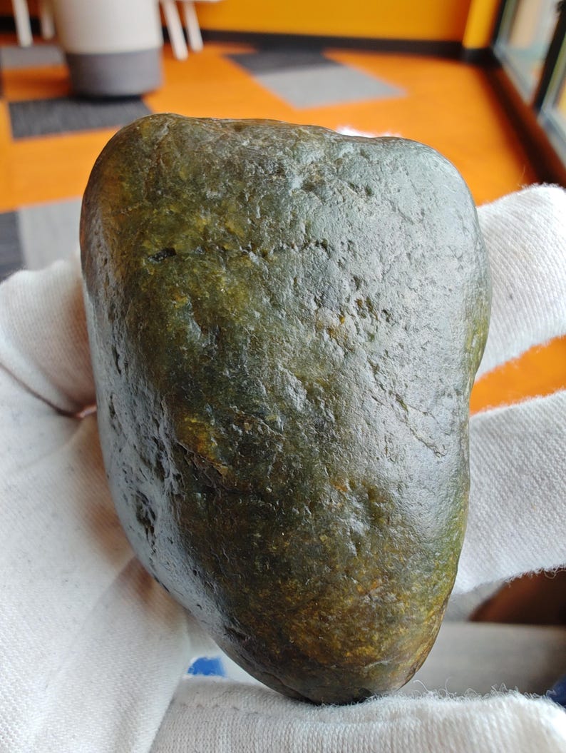 Big Sur Nephrite Jade Palm Stone – Ocean Polished Californian Jade
