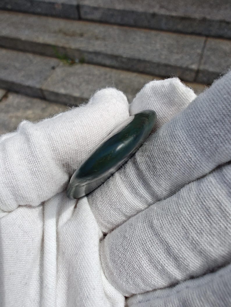 Natural Big Sur Jade Palm Stone – Ocean Polished Nephrite - Image 6