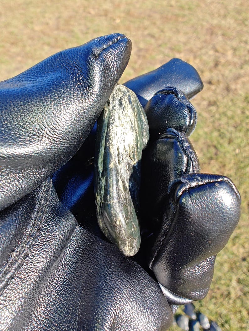Dive Piece! Ocean Polish Big Sur Jade Palm Stone - Image 6