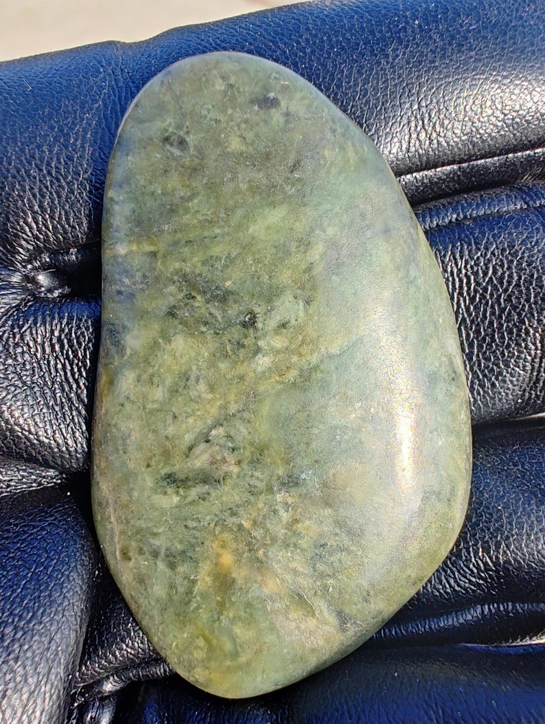 Californian Big Sur Nephrite Jade - Hand Polished Stone - Image 2