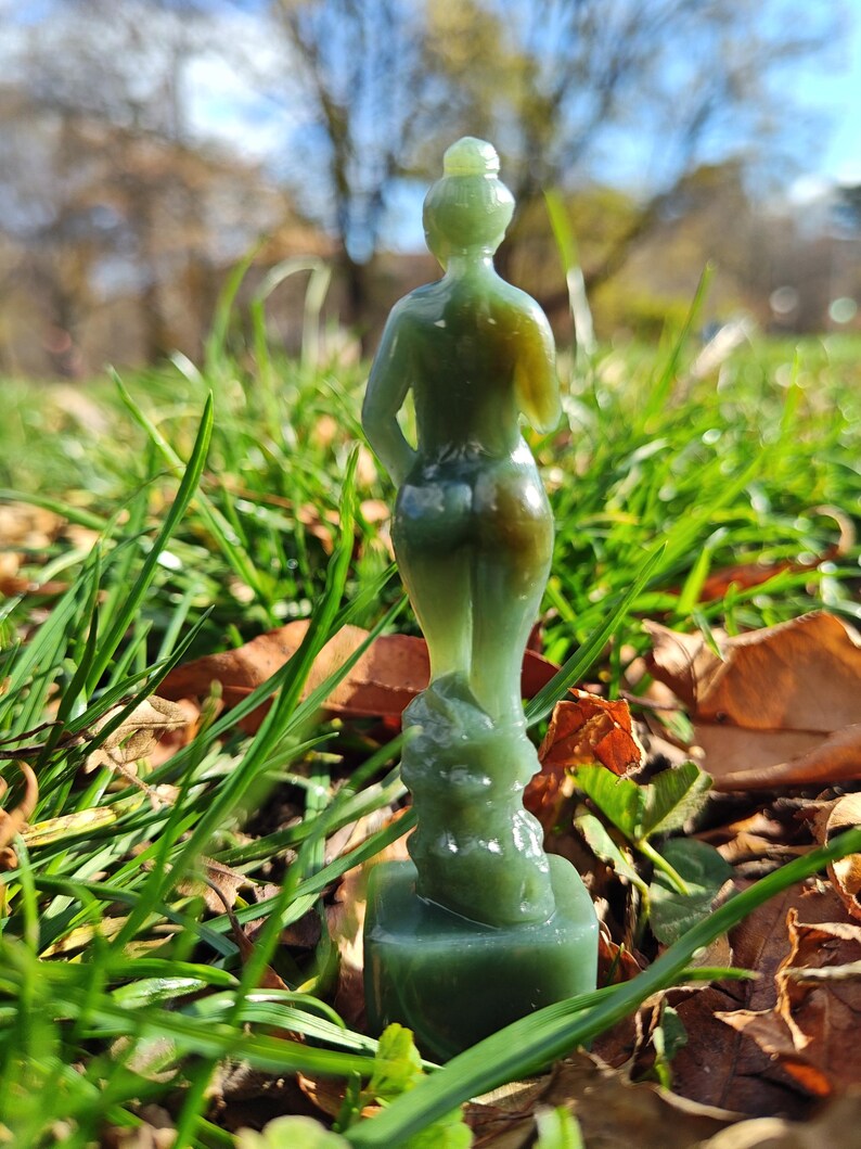 Hand Carved - Nephrite Jade Statue by Mac's Carving Team - Image 9