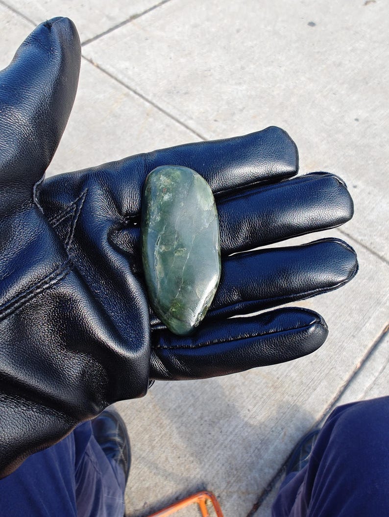 Californian Big Sur Nephrite Jade - Hand Polished Stone - Image 7