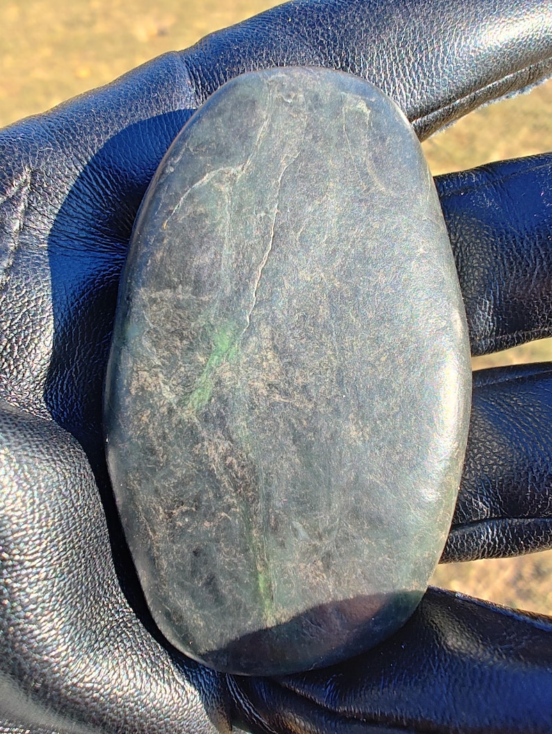 Dive Piece! Ocean Polish Big Sur Calico Jade Palm Stone