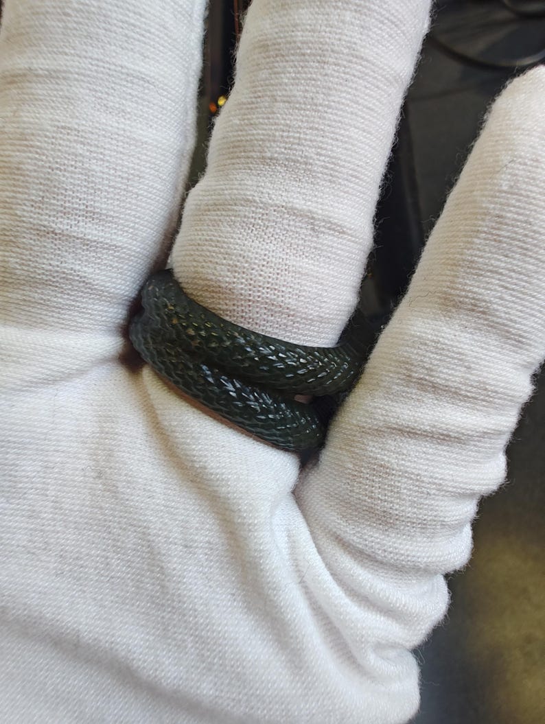 Certified Handcarved Authentic Nephrite Jade King Cobra Ring - size 10.5 - Image 5
