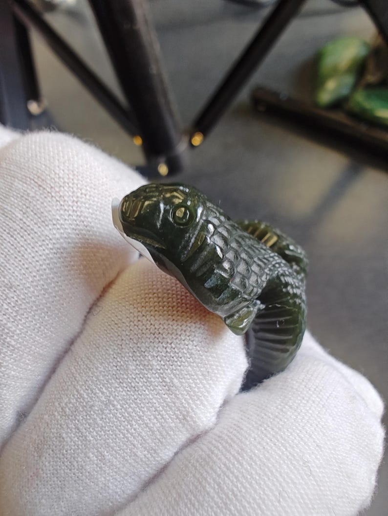 Certified Handcarved Authentic Nephrite Jade King Cobra Ring - size 10.5 - Image 2