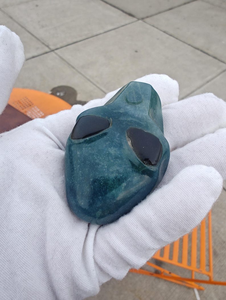 Guatemalan Jadeite Jade Ram Pendant, Hand Carved Cat's Eye Alien Pendant - Image 2