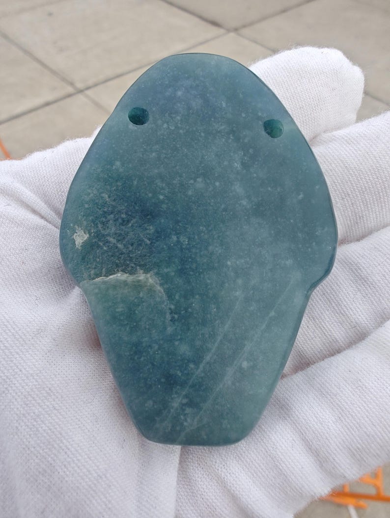 Guatemalan Jadeite Jade Ram Pendant, Hand Carved Cat's Eye Alien Pendant - Image 9