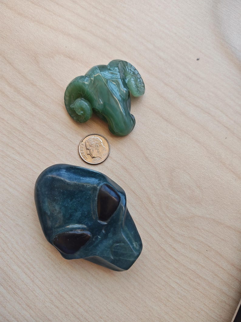 Guatemalan Jadeite Jade Ram Pendant, Hand Carved Cat's Eye Alien Pendant - Image 6