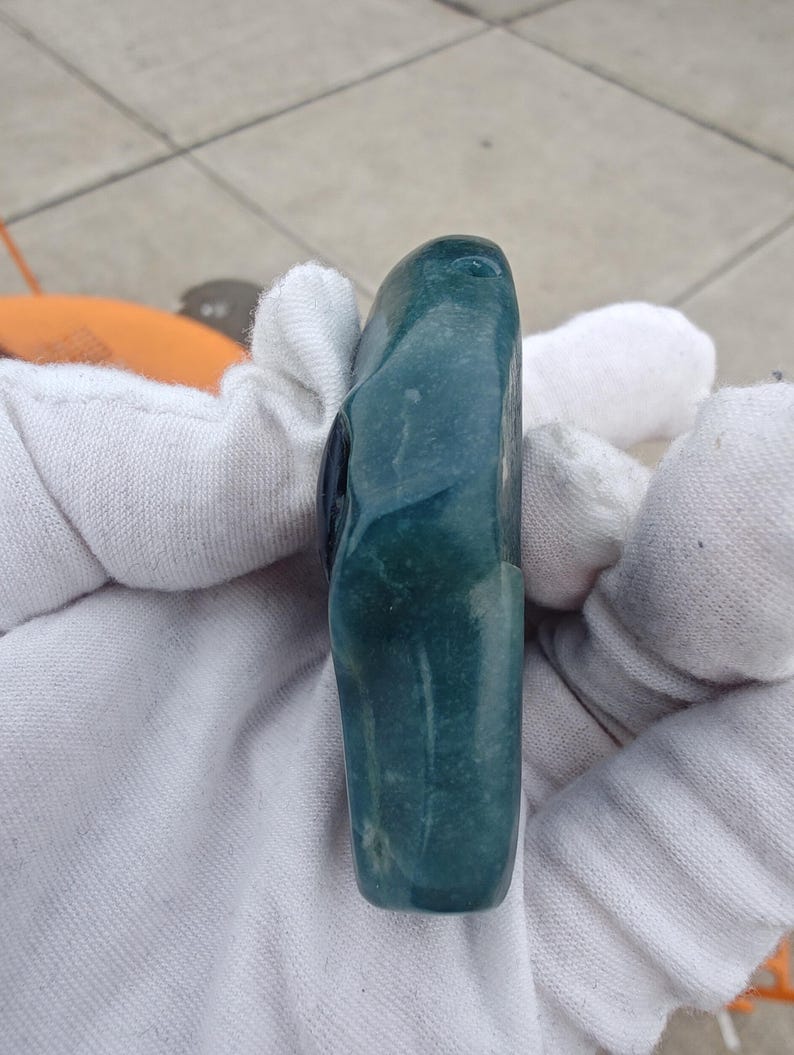 Guatemalan Jadeite Jade Ram Pendant, Hand Carved Cat's Eye Alien Pendant - Image 7