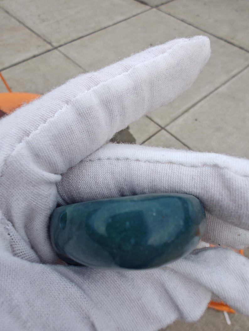 Guatemalan Jadeite Jade Ram Pendant, Hand Carved Cat's Eye Alien Pendant - Image 8