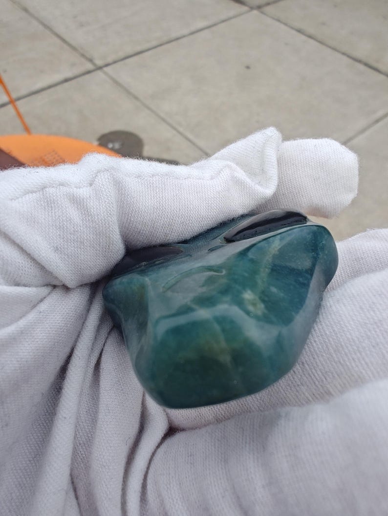 Guatemalan Jadeite Jade Ram Pendant, Hand Carved Cat's Eye Alien Pendant - Image 10
