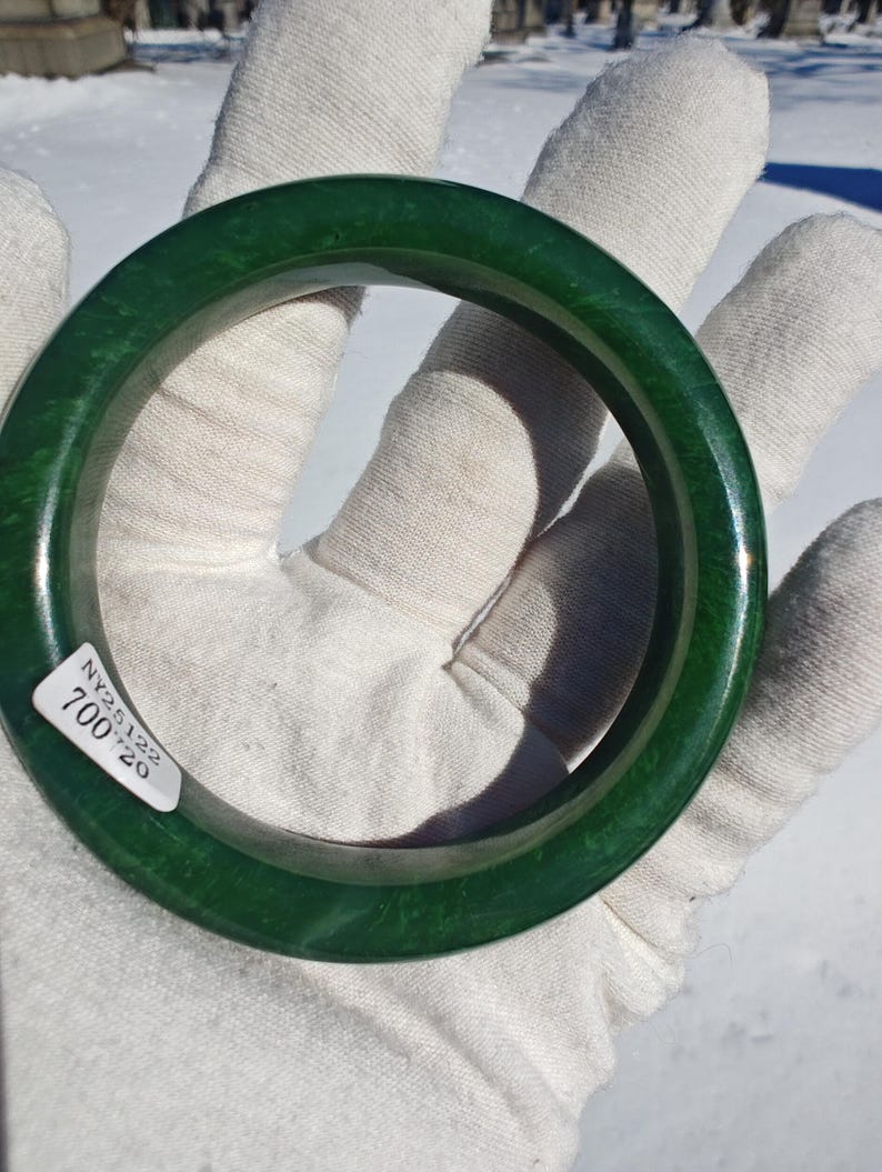 Handmade Canadian Nephrite Jade Bangle Bracelet (57mm Inner Diameter) - Image 4