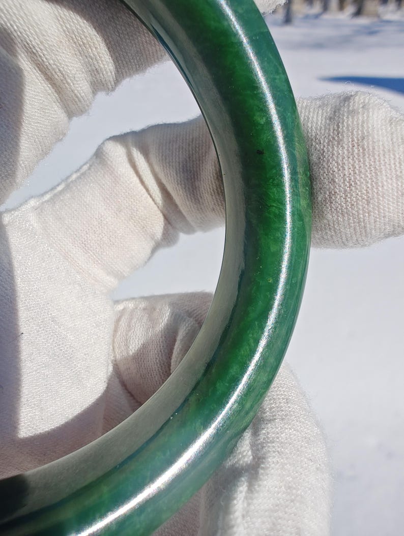 Handmade Canadian Nephrite Jade Bangle Bracelet (57mm Inner Diameter) - Image 3