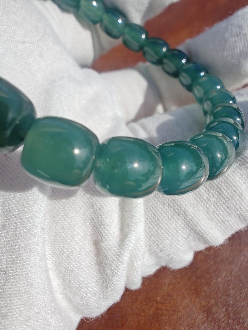 Certified Authentic Guatemalan Jadeite Jade Beaded Bracelet - Blue-Green - Image 5