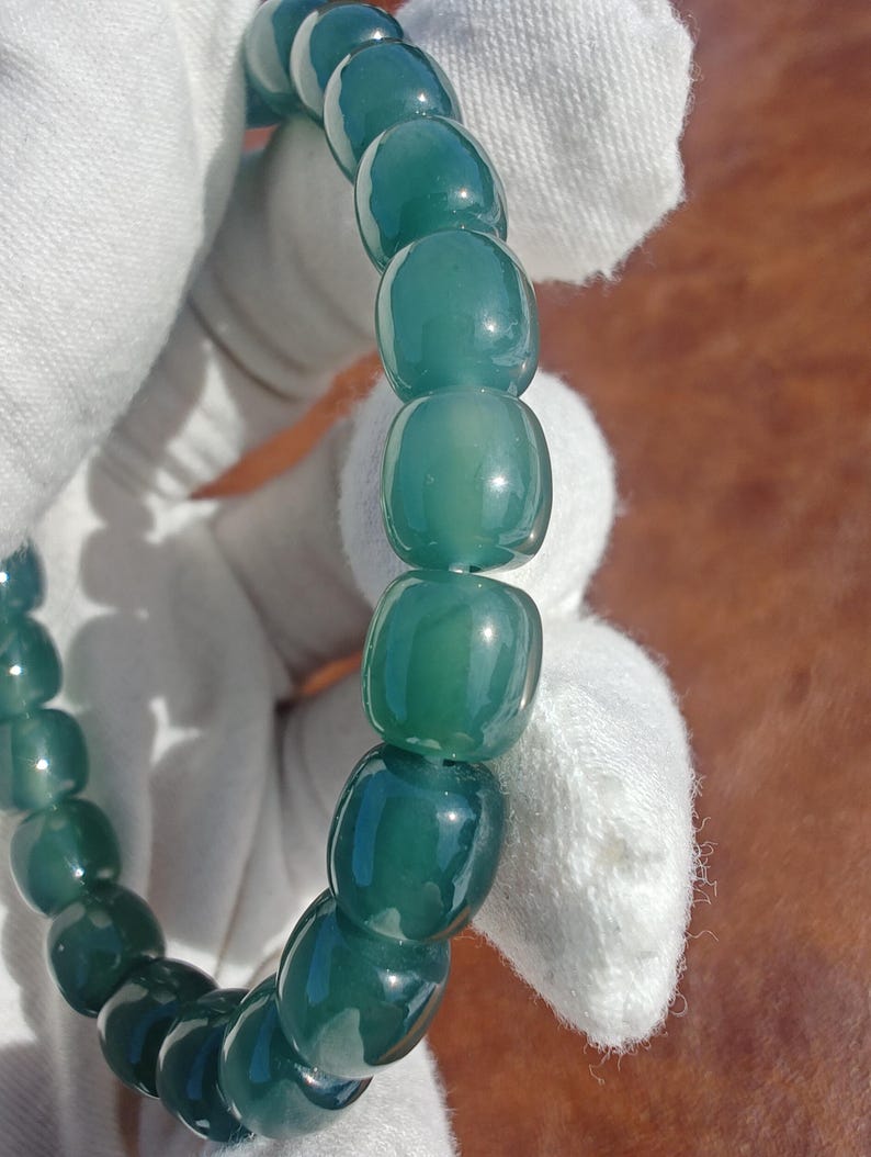 Certified Authentic Guatemalan Jadeite Jade Beaded Bracelet - Blue-Green - Image 9