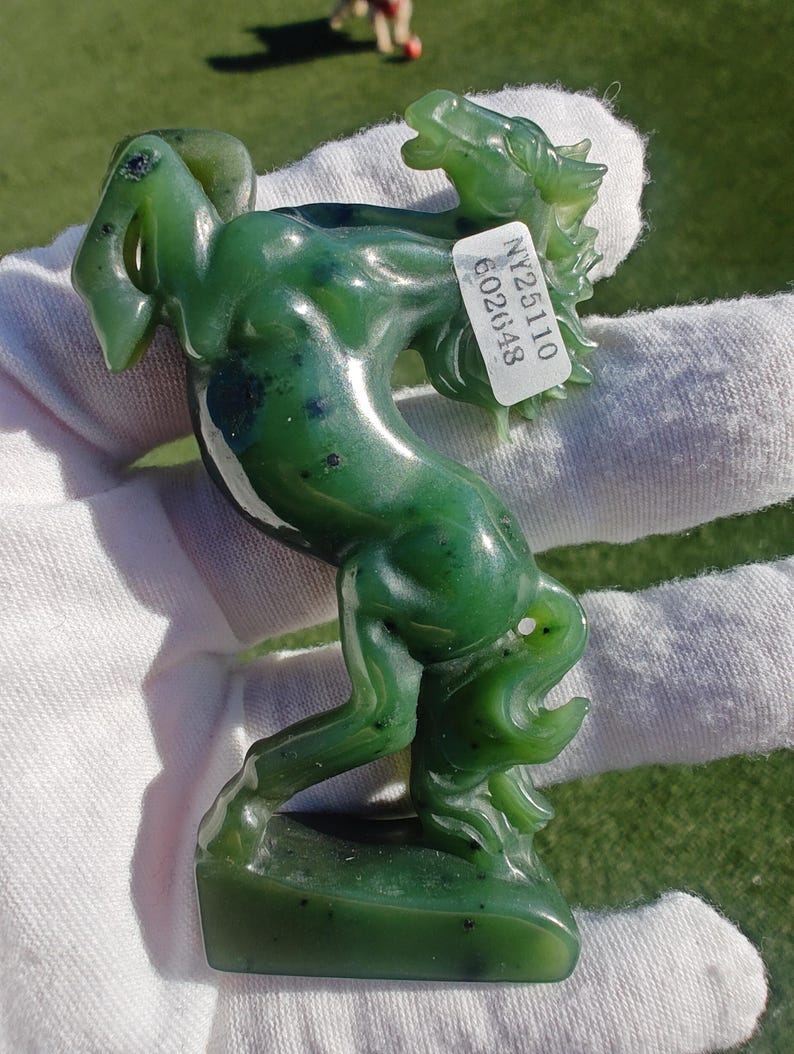 Mac's Jade Brand Handcrafted Certified Himalayan Nephrite Jade Horse (Medium) - Image 2