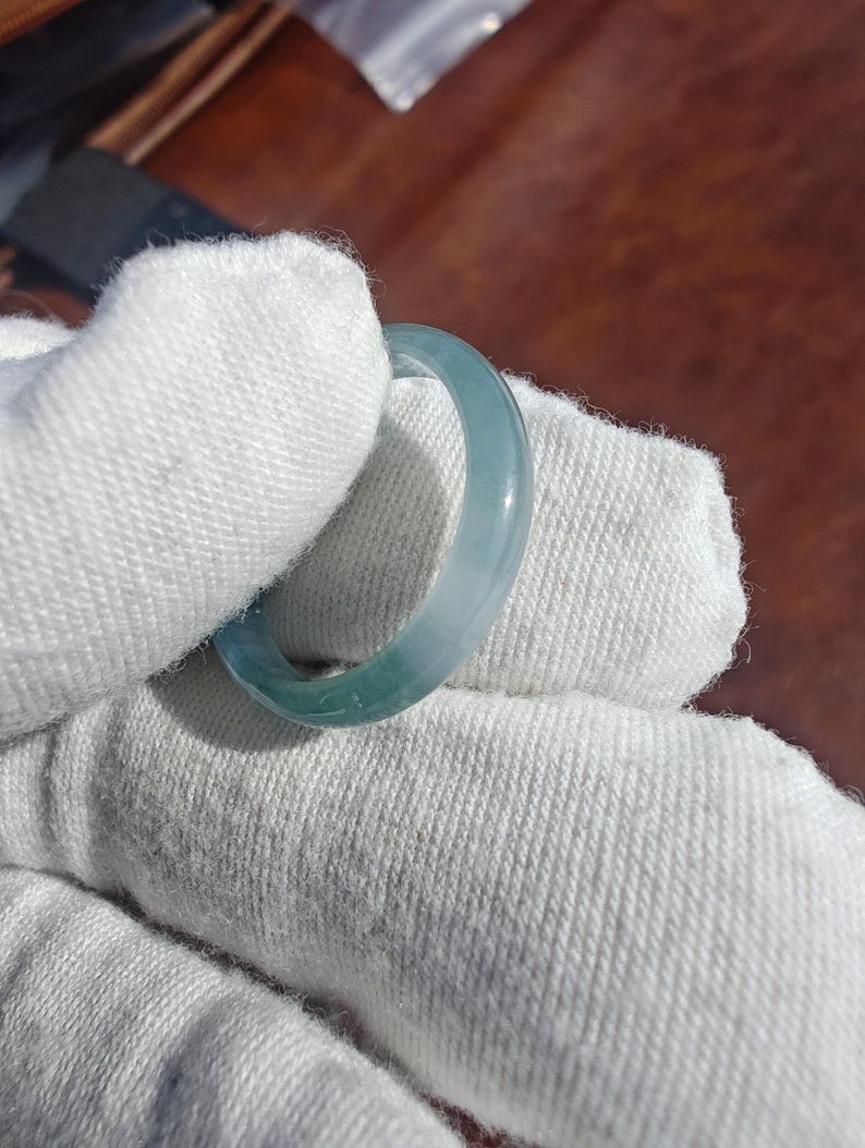 Icy! Certified Handmade Guatemalan Icy Jadeite Jade Ring US Size 8 - Image 6