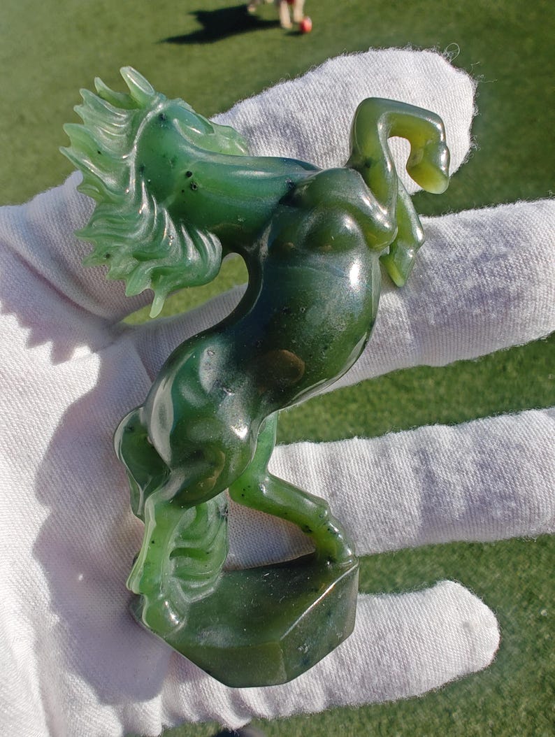 Mac's Jade Brand Handcrafted Certified Himalayan Nephrite Jade Horse (Medium) - Image 3