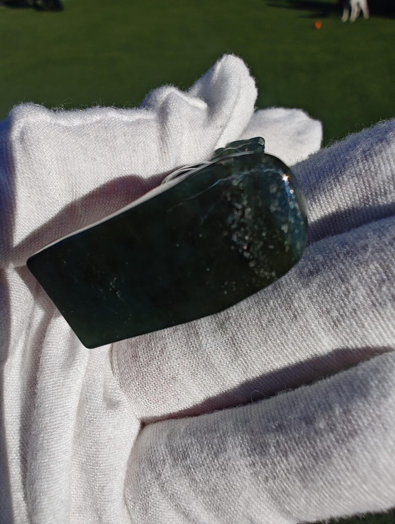 Mac's Jade Brand Handcrafted Certified Nephrite Jade Horse (Small) - Image 4