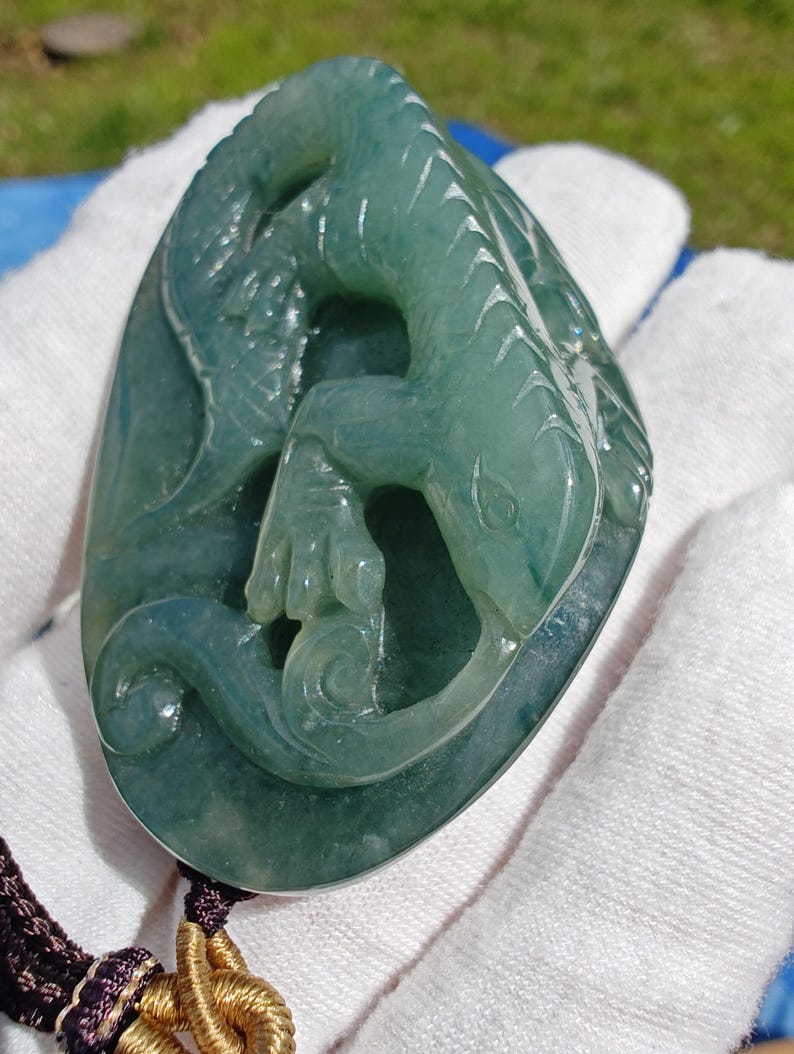 Certiy Guatemalan Icy Jadeite Jade Lizard