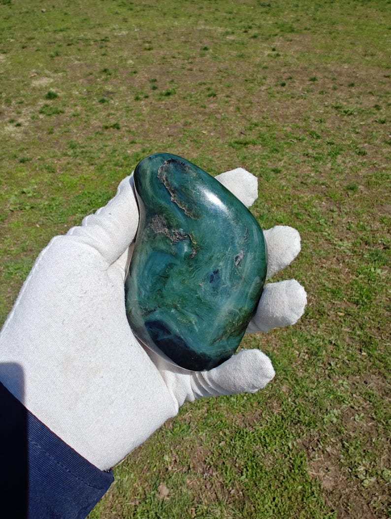 Authentic Big Sur Blue Vulcan Jade Hand Polish Palm Stone - Image 7