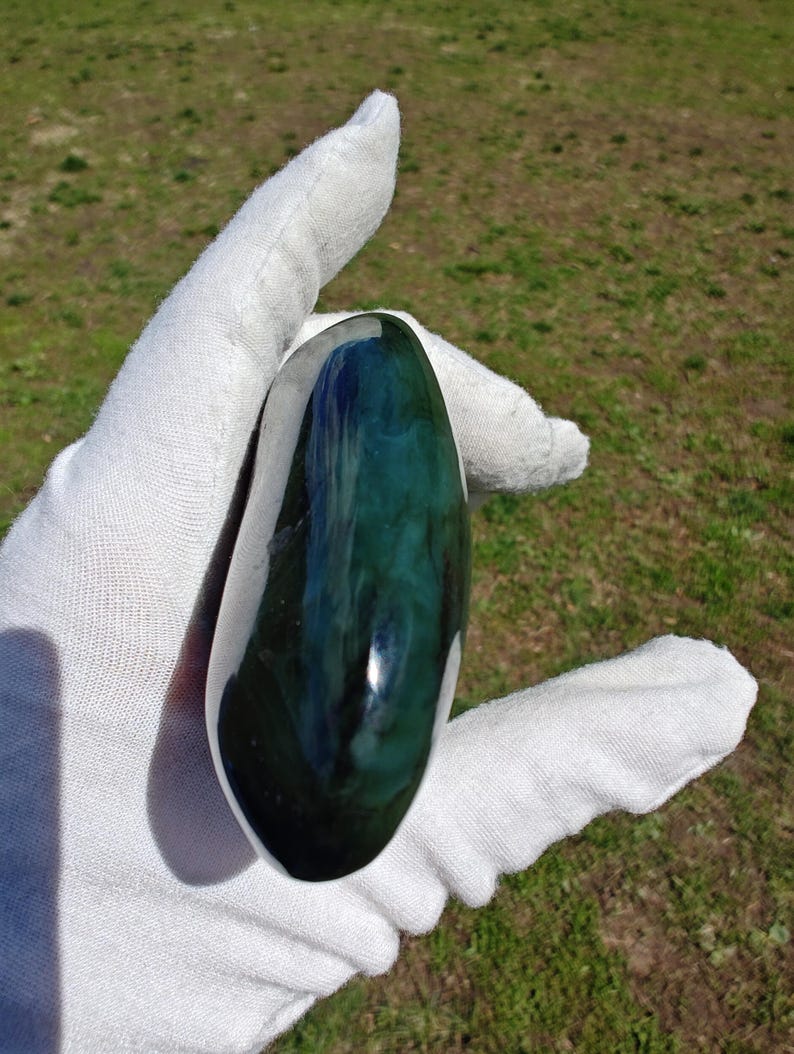Authentic Big Sur Blue Vulcan Jade Hand Polish Palm Stone - Image 5