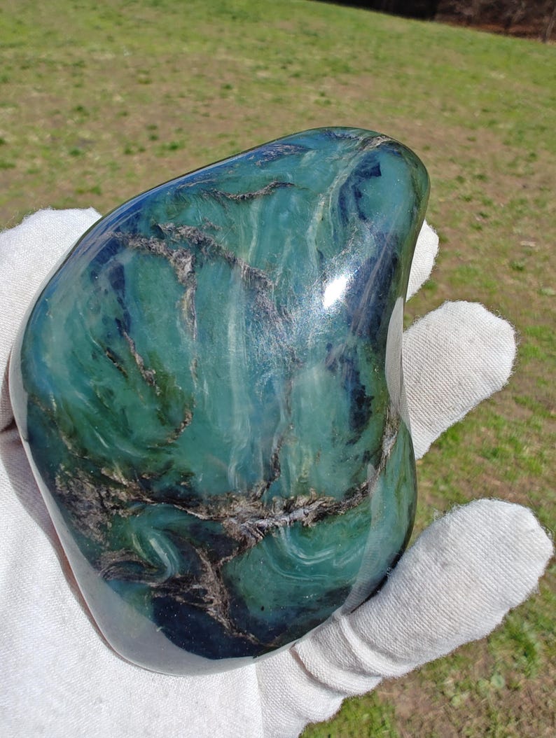 Authentic Big Sur Blue Vulcan Jade Hand Polish Palm Stone - Image 2