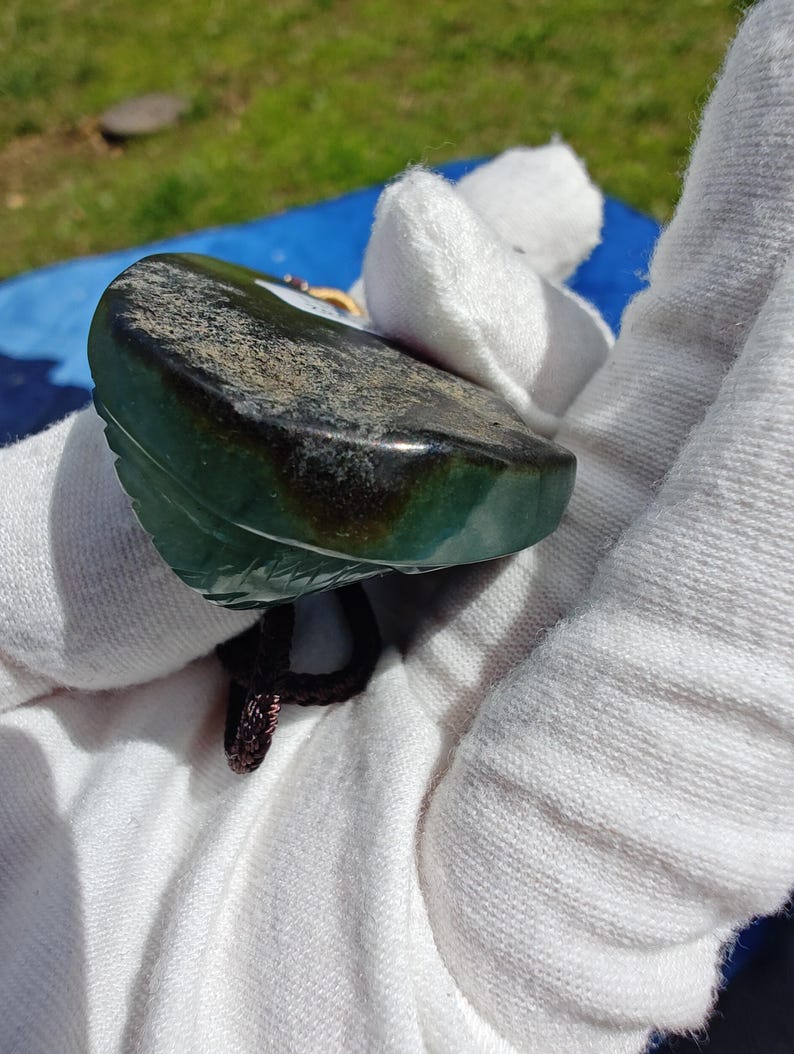 Certiy Guatemalan Icy Jadeite Jade Lizard - Image 6
