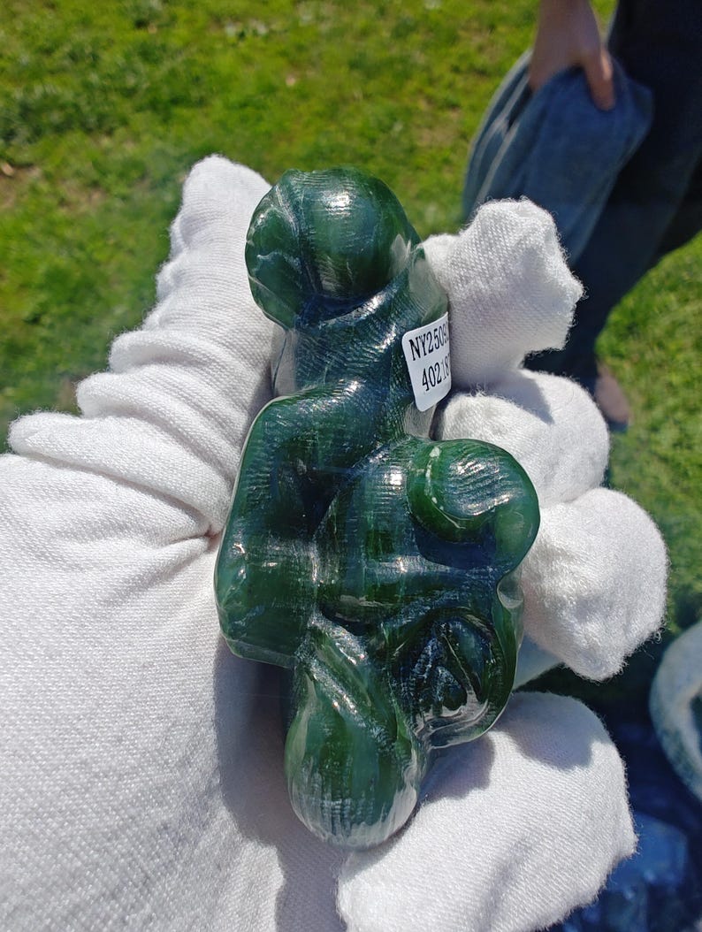 Certified Handmade Authentic Canadian Yukon Icy Nephrite Jade Puppy Dog Carving - Image 5