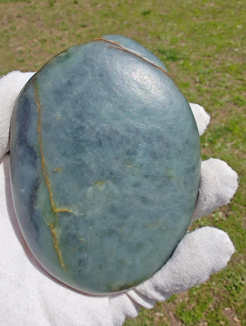 Dive Piece! Ocean Polish Big Sur Blue Jade Palm Stone