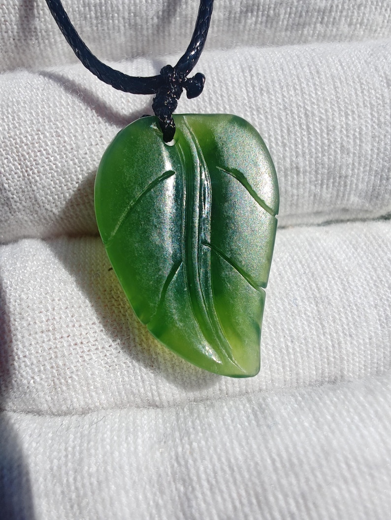 Hand-Crafted Certified Siberian Spinach Green Nephrite Jade Baby Spider Pendant - Image 3