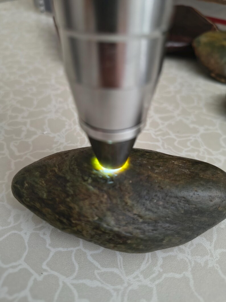 Dive Piece! Natural Big Sur Nephrite Jade Oceab Polish 美国碧玉籽料 - Image 9