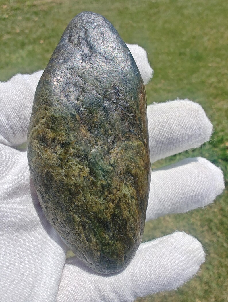Dive Piece! Natural Big Sur Nephrite Jade Oceab Polish 美国碧玉籽料 - Image 2
