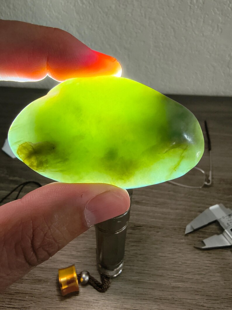 Siberian Nephrite Jade Palm Stone – Duck Egg Cyan Jade - Image 9