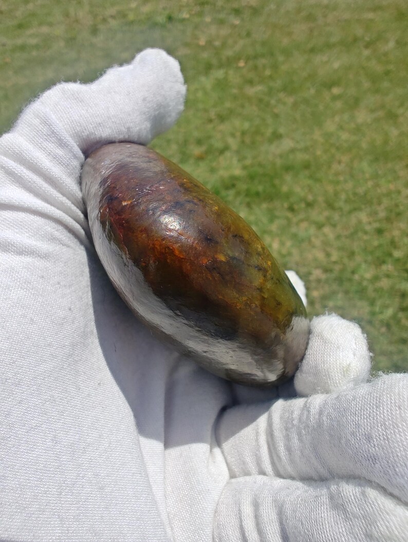 Dive Piece! Natural Big Sur Nephrite Jade Oceab Polish 美国碧玉籽料 - Image 3