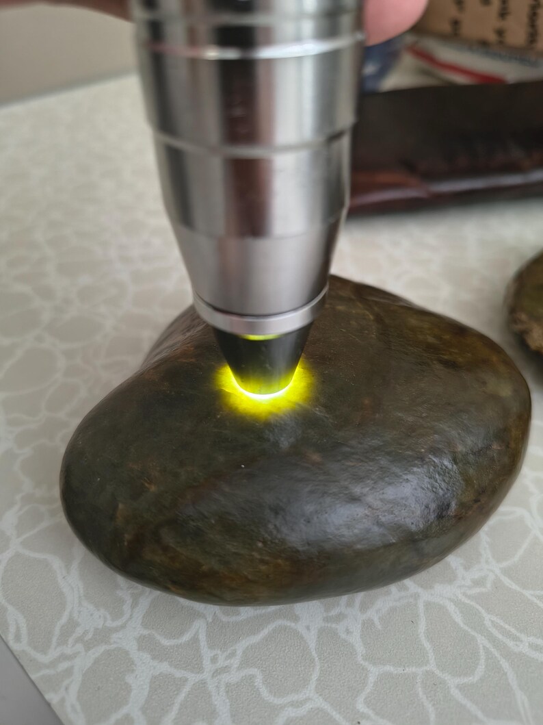 Dive Piece! Natural Big Sur Nephrite Jade Oceab Polish 美国碧玉籽料 - Image 9