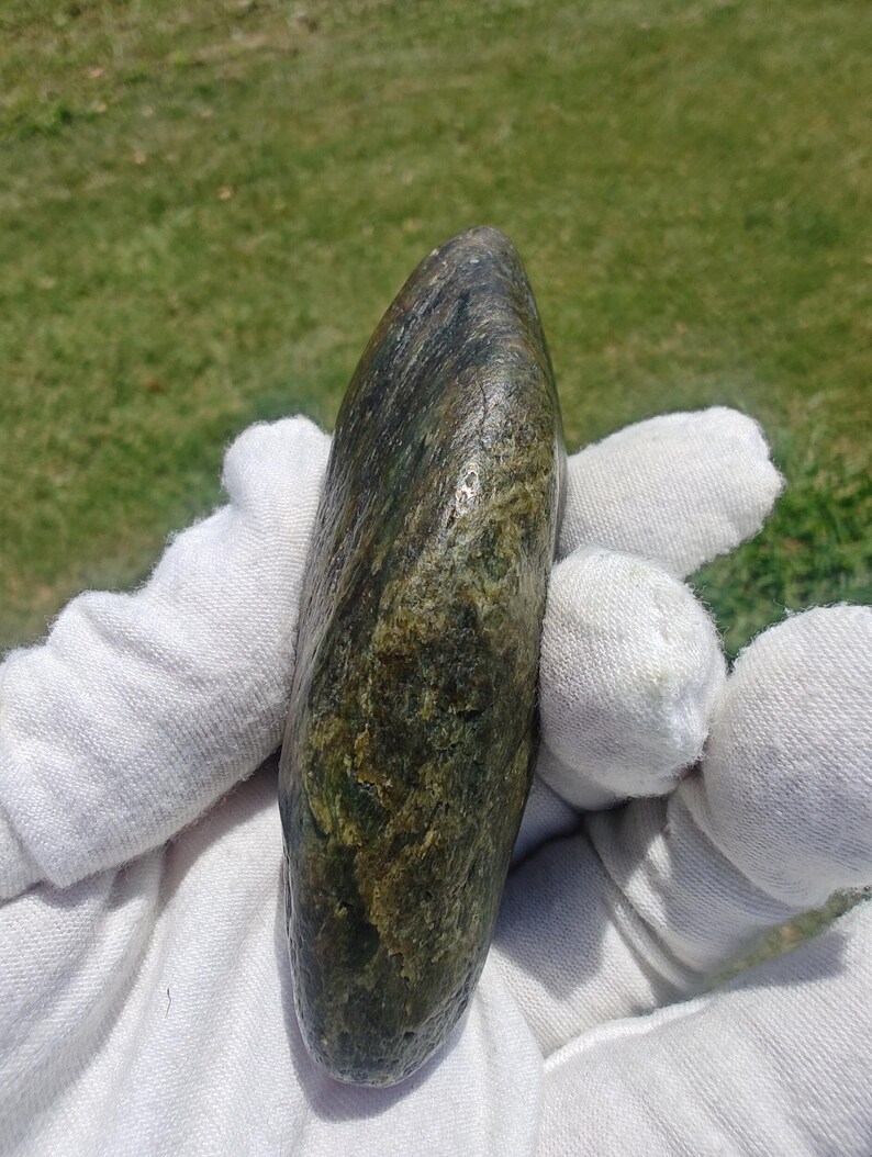 Dive Piece! Natural Big Sur Nephrite Jade Oceab Polish 美国碧玉籽料 - Image 6