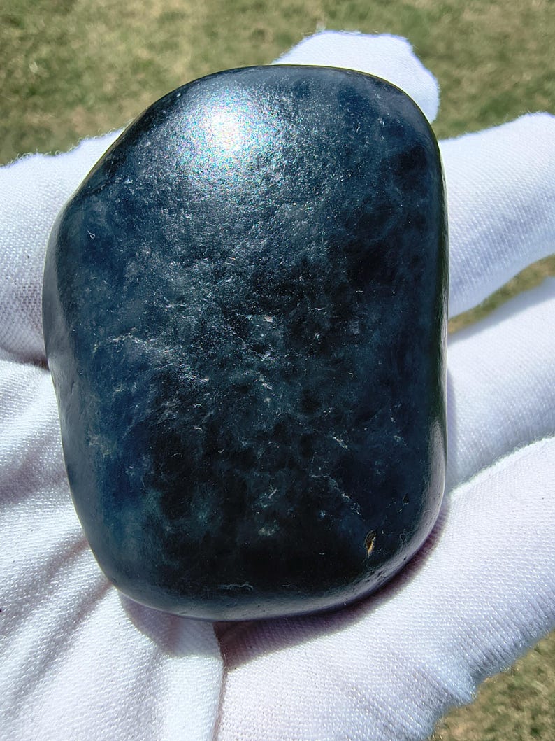 Dive Piece! Ocean Polish Big Sur Jade Palm Stone