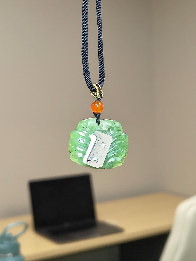 Certified Hand Carved Canadian Nephrite Jade Crab Pendant - Image 4