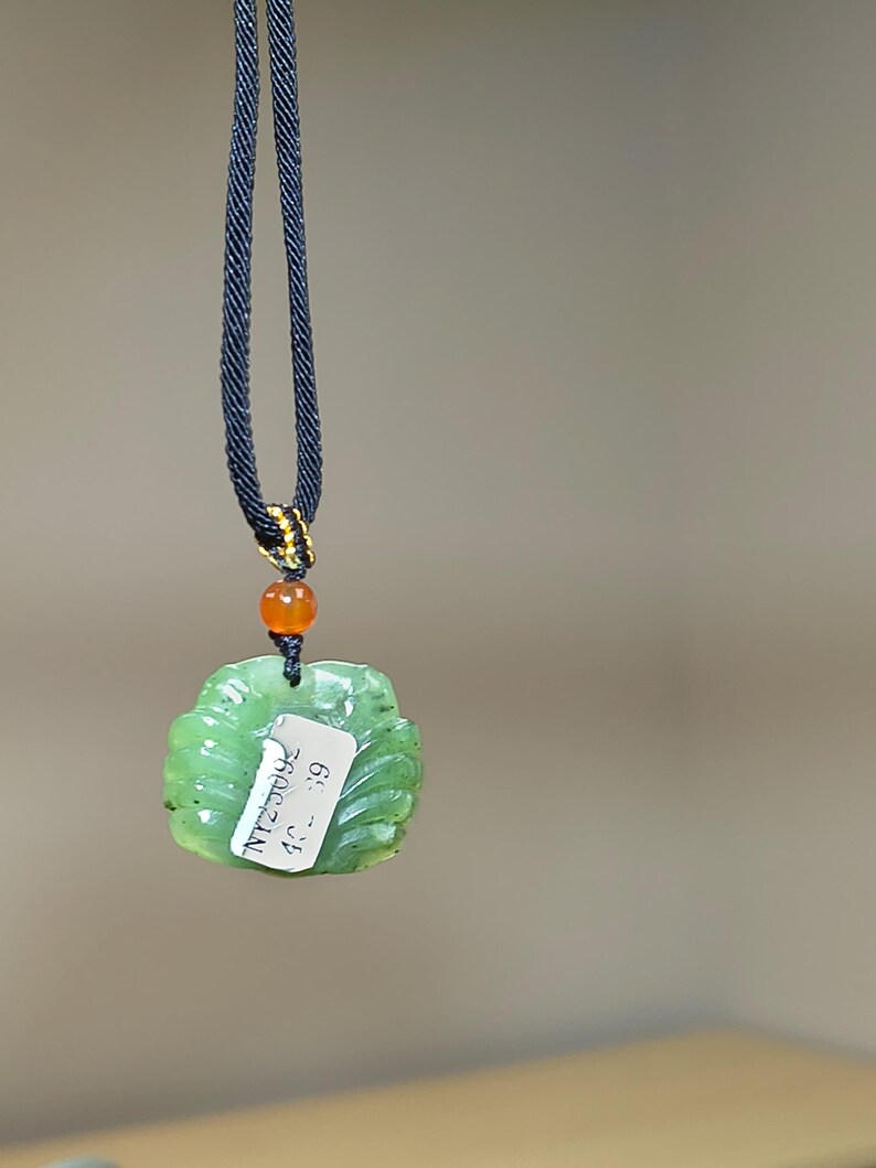 Certified Hand Carved Canadian Nephrite Jade Crab Pendant - Image 8