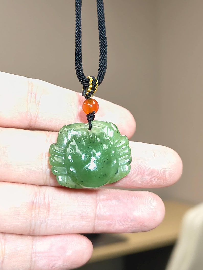 Certified Hand Carved Canadian Nephrite Jade Crab Pendant - Image 2