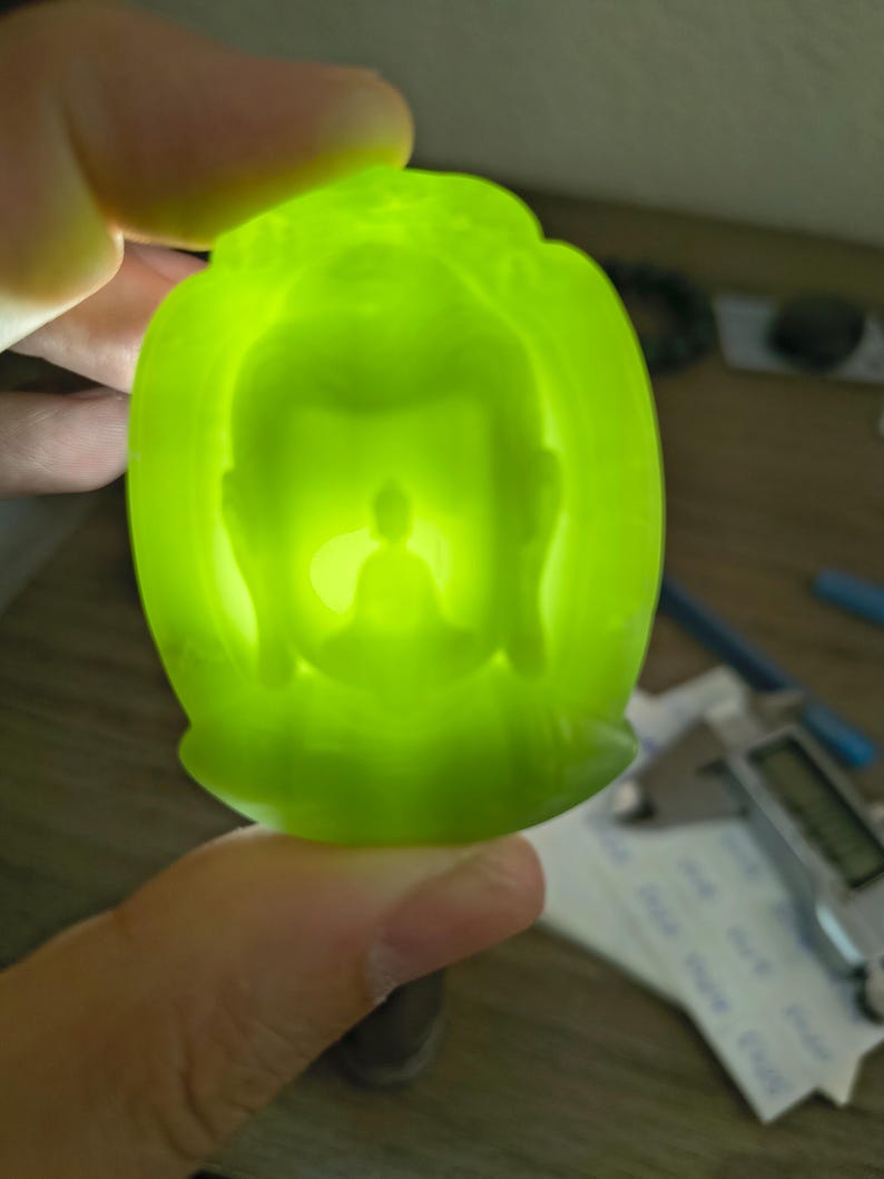 Gem-level plastic like jade amulet Buddha pendant - Buddha in Mind - Image 9