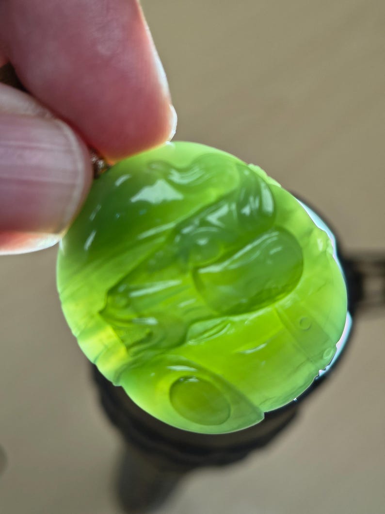 Authentic Siberian Ice Cat's Eye Nephrite Jade Horse Pendant - Image 9