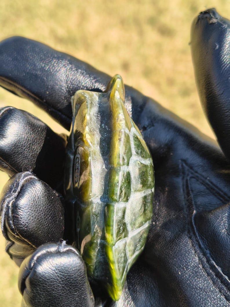 imcredibly Lifelike! Certified Hand Carved Nephrite Jade Turtle Shell - Image 4