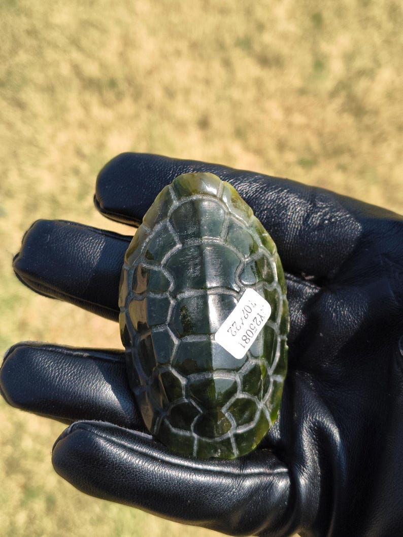 imcredibly Lifelike! Certified Hand Carved Nephrite Jade Turtle Shell - Image 7
